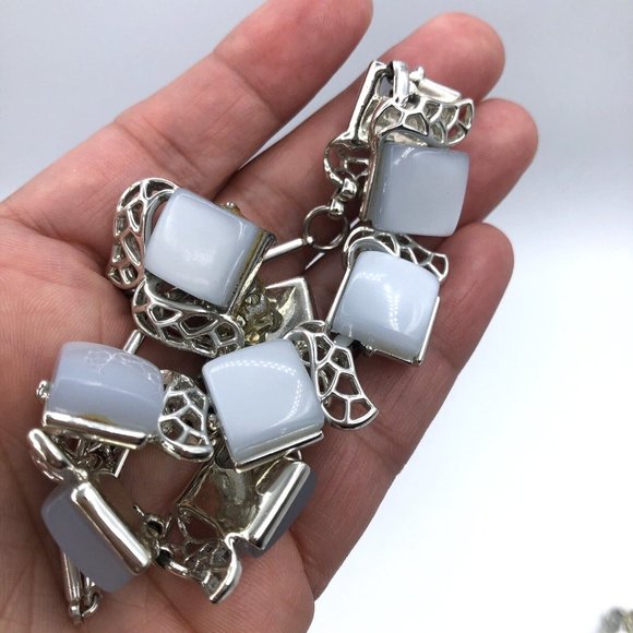 Vintage CORO Necklace Blue Square Lucite Moonglow Necklace and Clip Earrings - Picture 6 of 8